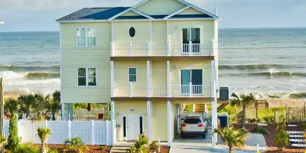 611 Ocean Drive