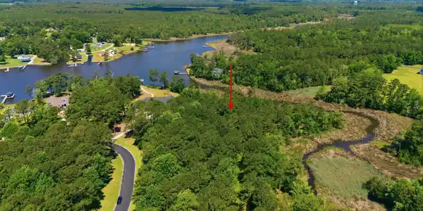 Image 3: 5-web-or-mls-DJI_20260520110526_0907_D