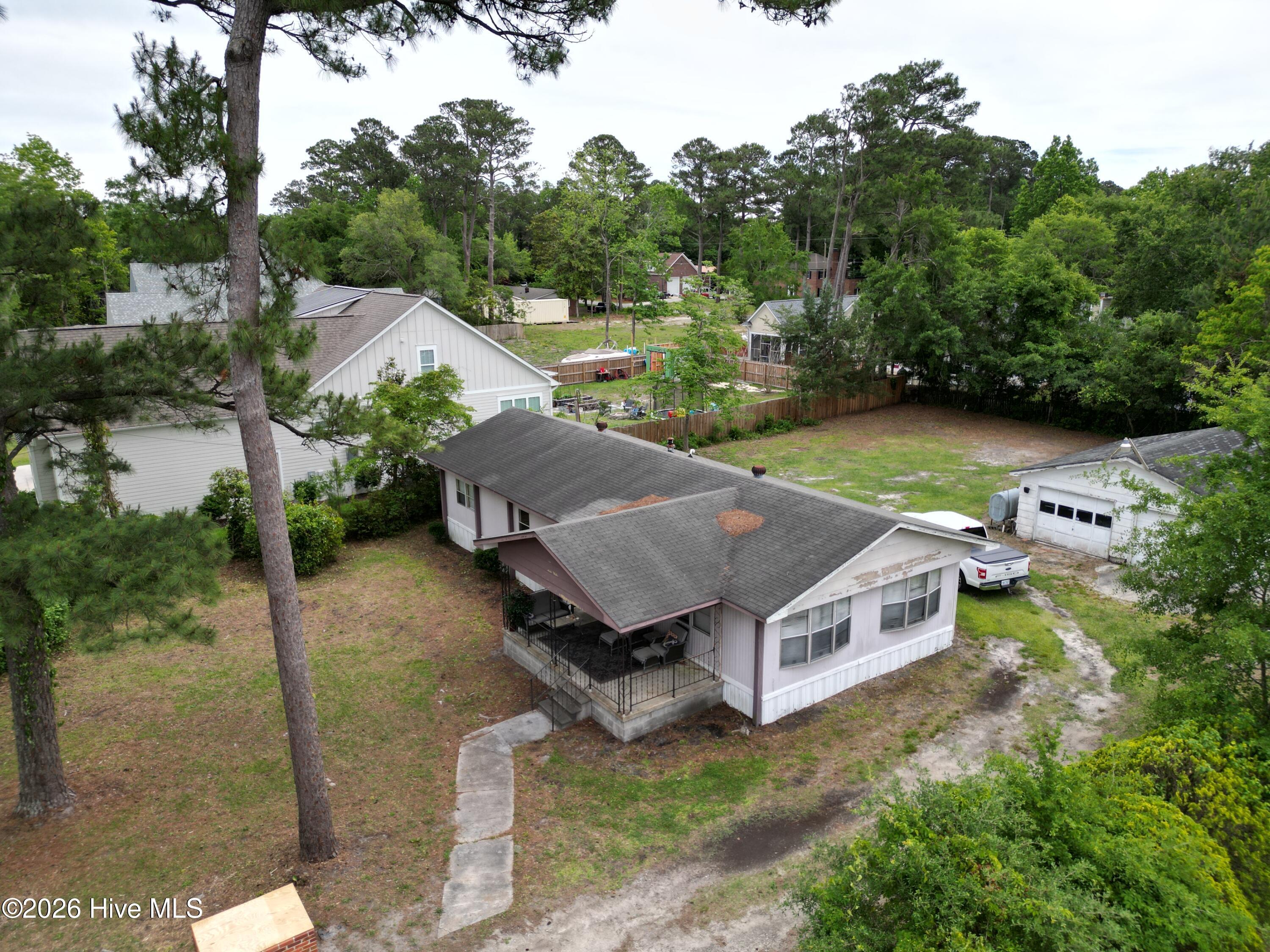 Image 1: Main