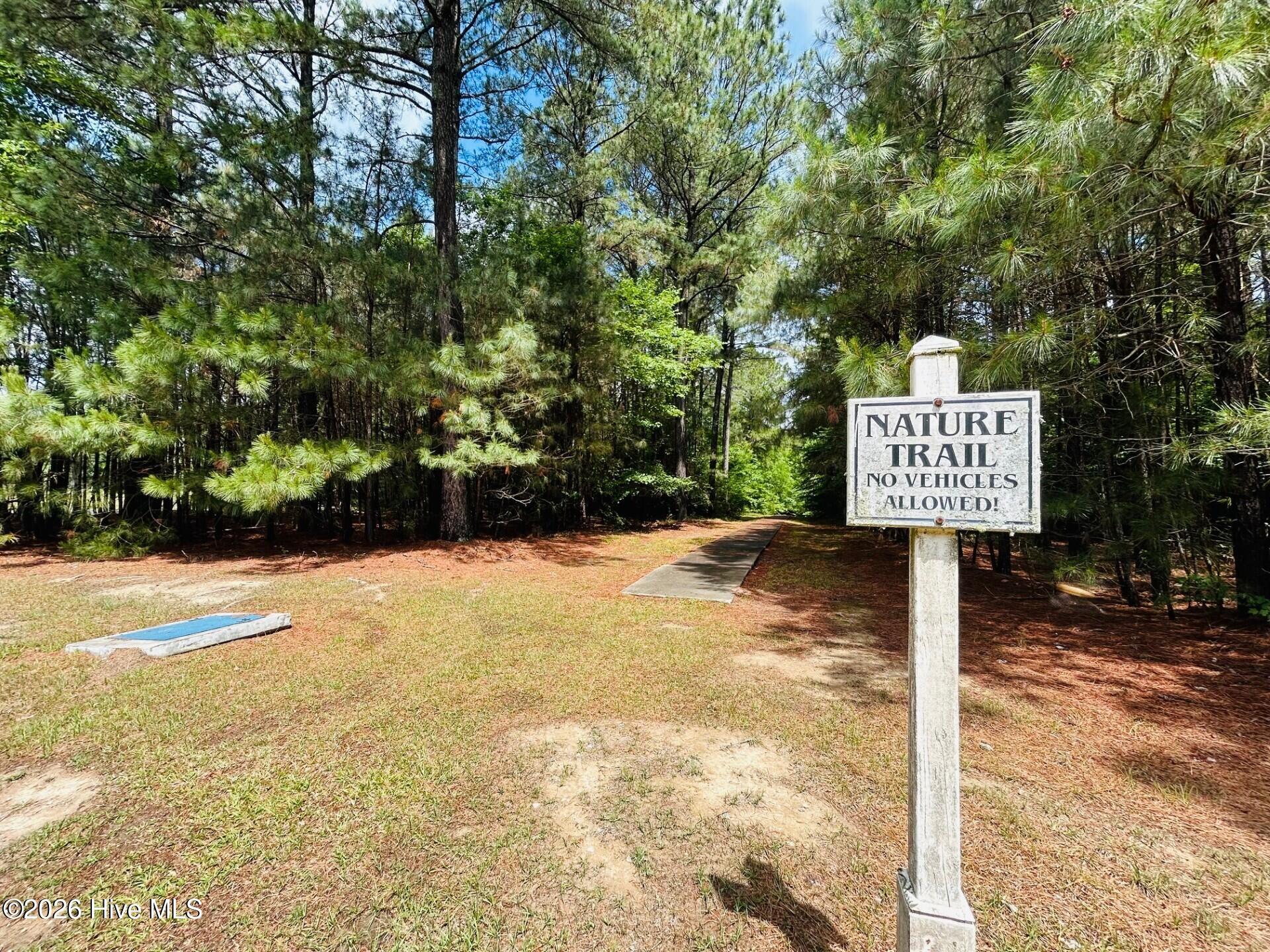 Image 4: 38 Calm Nature Trail