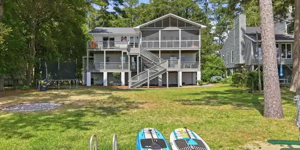 308 Sunnyside Drive