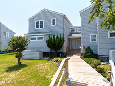 1318 Duck Road