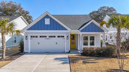 2082 Greenside Manor Drive SW