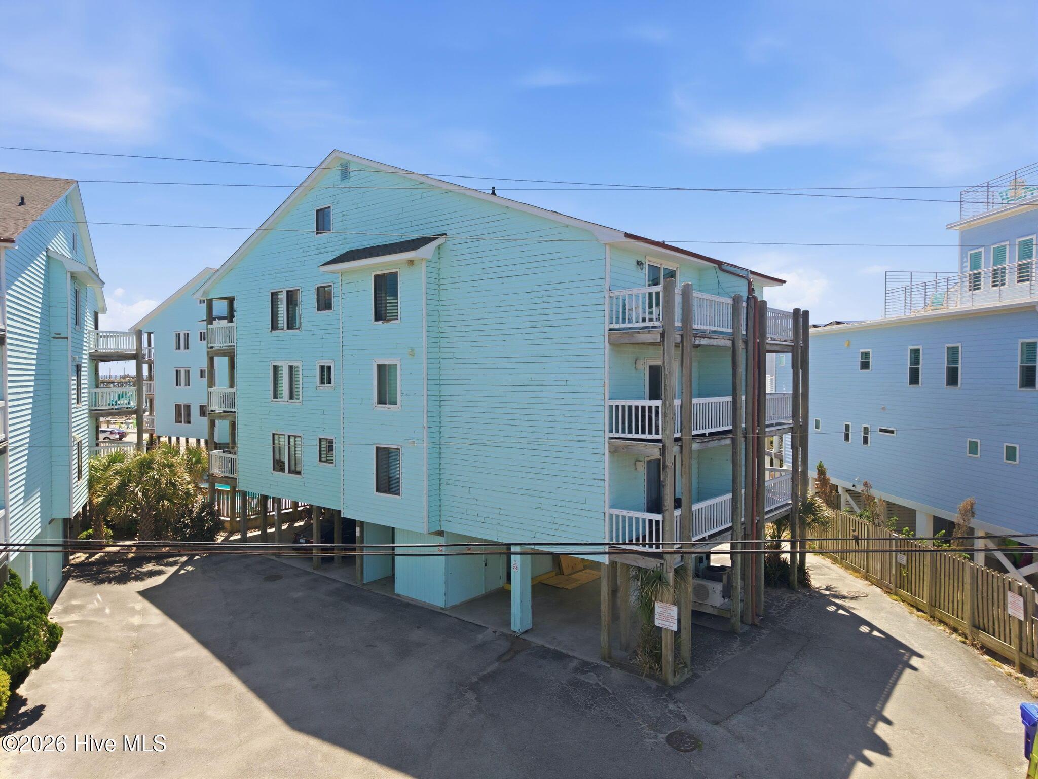 Image 3: 5-web-or-mls-DJI_20260520110741_0539_D