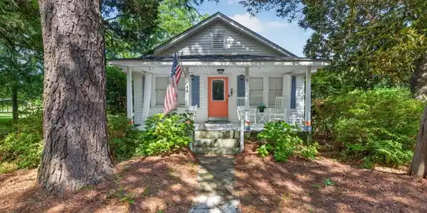 44 Jackson Street