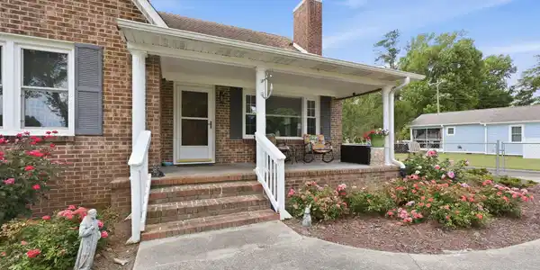 534 Gillikin Road