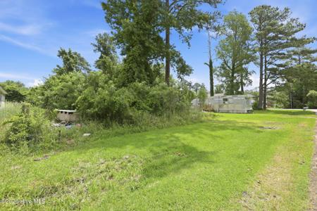 104 Hickory Hills Court