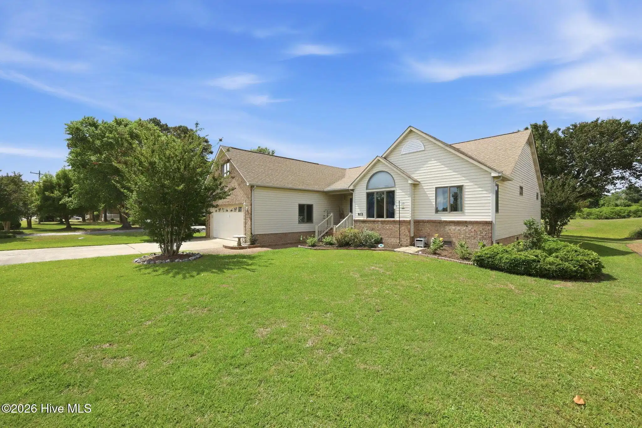 Image 1: 833 Peliocan Drive