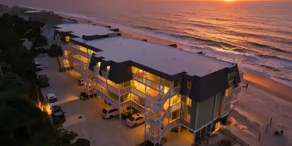 2122 Surfrider Court