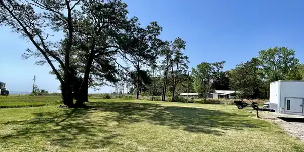 326 Woodstock Lane