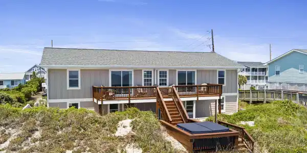 Image 4: OnTheBeach-Drone-5-17-26-008