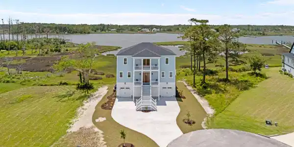 Image 4: 40-web-or-mls-DJI_20250611123000_0762_D
