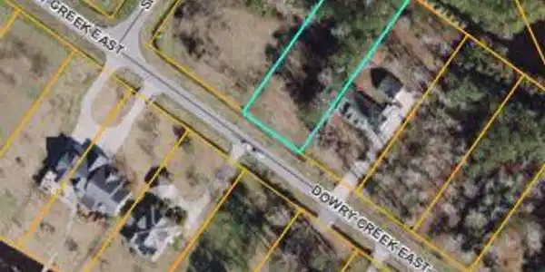 203 E Dowry Creek