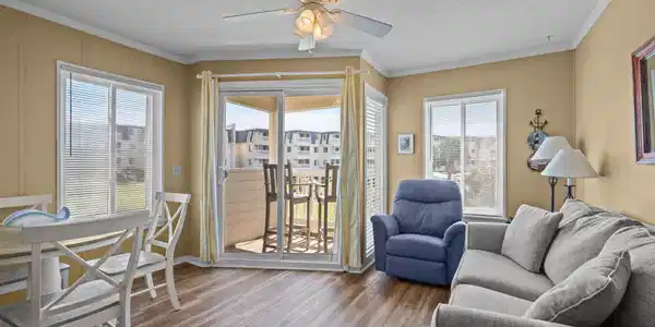 1904 E Fort Macon Road Unit 111