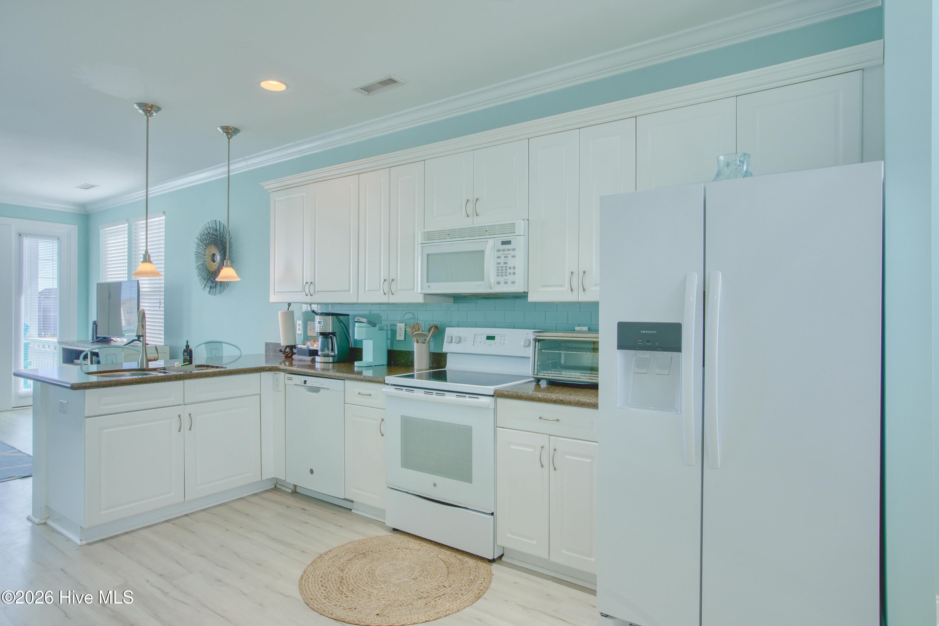 Image 3: 106B Egret Lane - Interiors - Edited_9