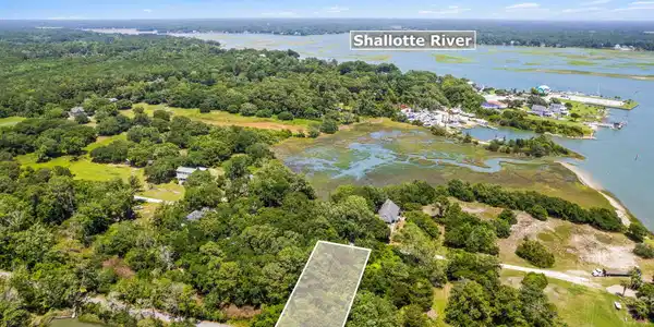 Image 4: 10-web-or-mls-CAMMediaLLC.com 1705-20
