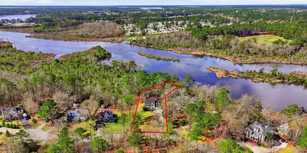 108 Dockside Drive