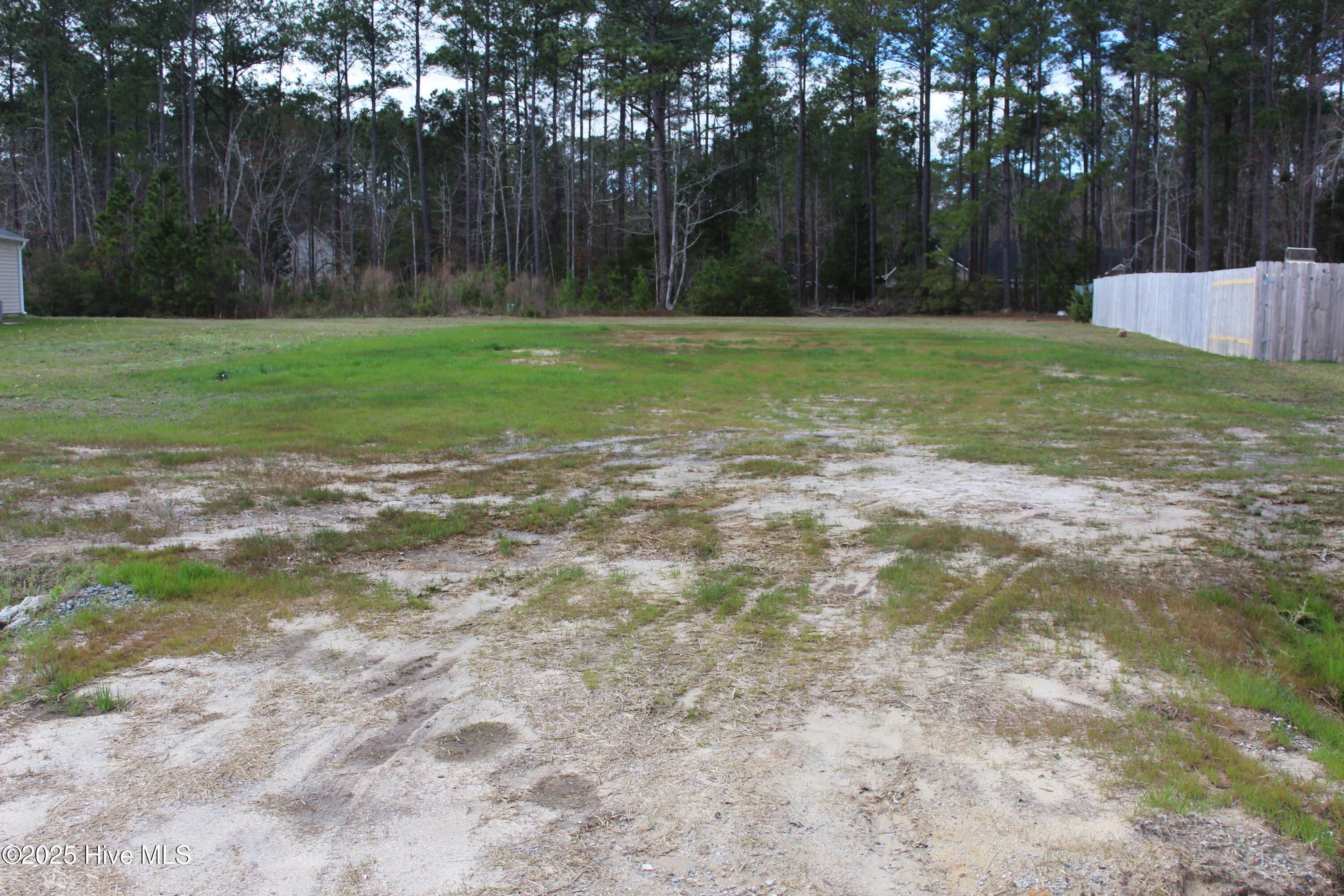 Image 2: 102 Wainwright Ct View 2