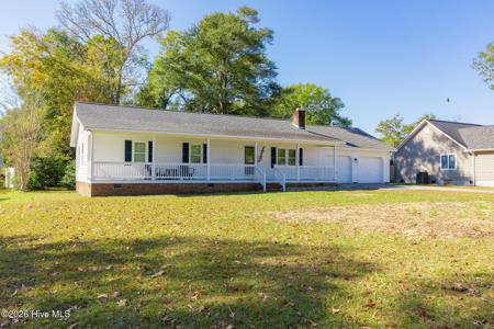 151 Hunting Bay Drive