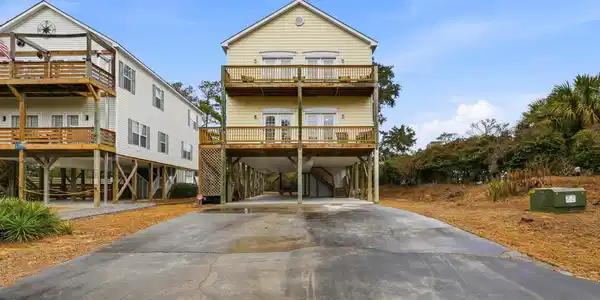 3498 Windy Point Road SW