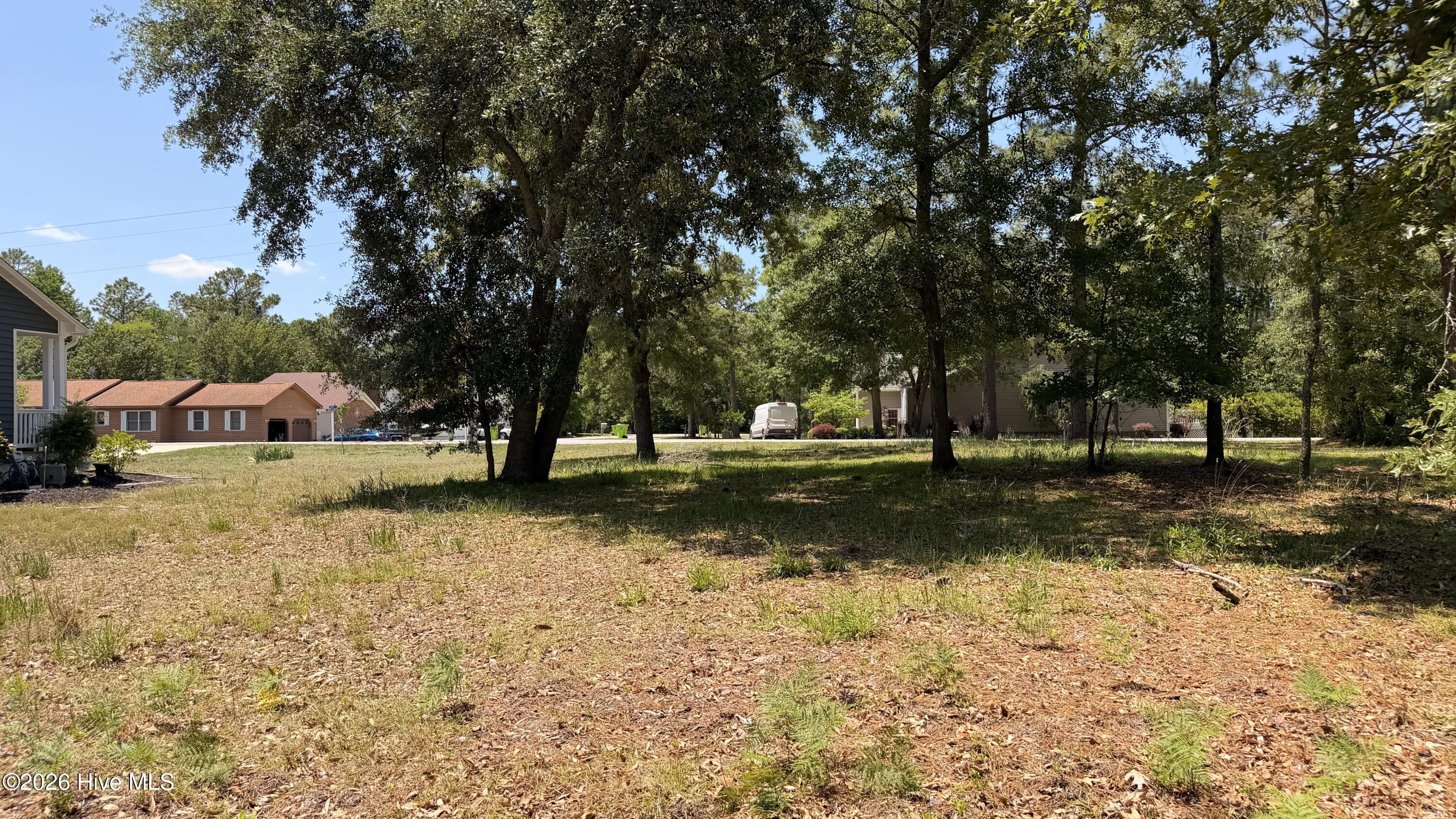 Image 2: 808 Black Swan Rd.