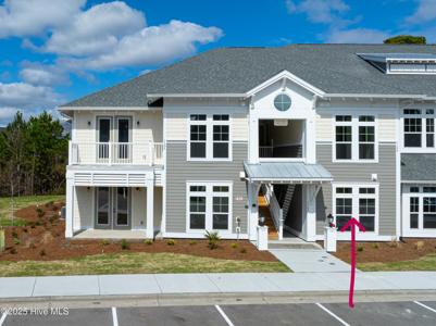 2537 St James Drive Unit 1102