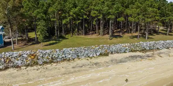 Image 2: Lot 1 from the Water
