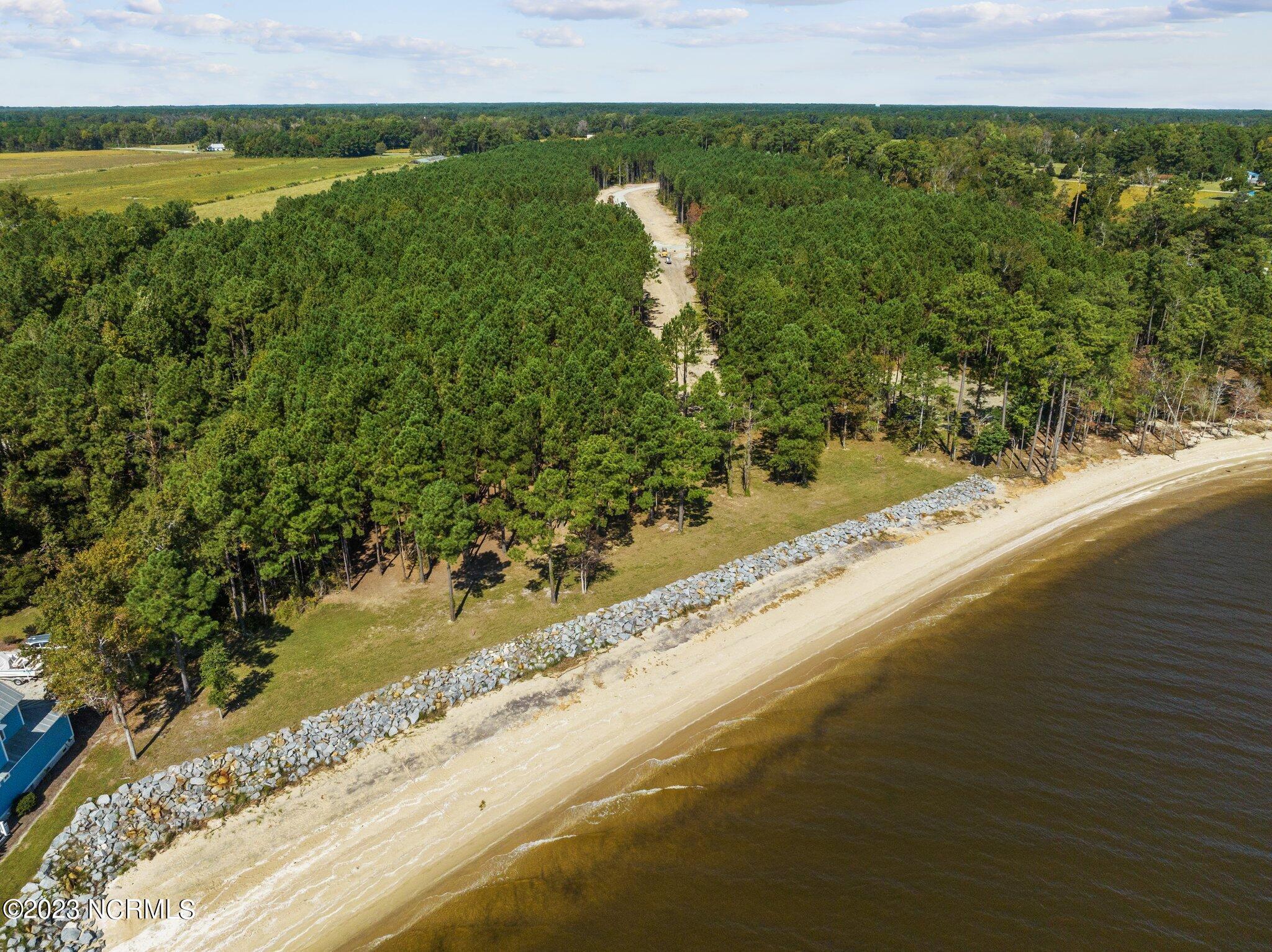 Image 3: Aerial View, lots 1 to 4