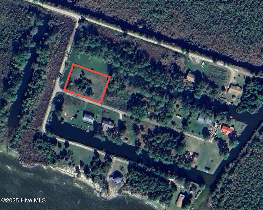 Image 1: 1