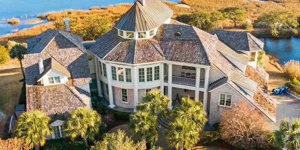 1121 Pembroke Jones Drive