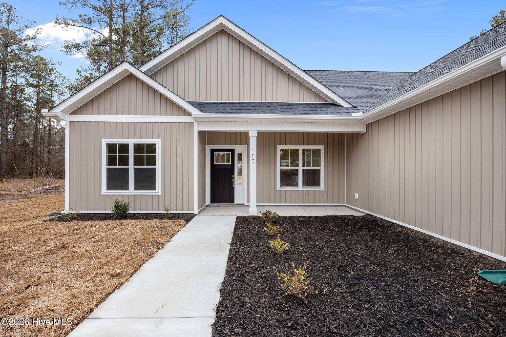 Image 4: 2-web-or-mls-0C0A2800 - Copy - Copy