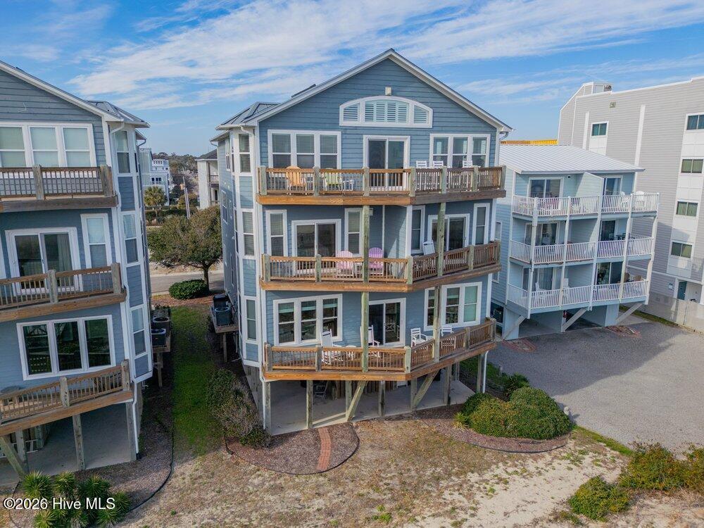 Image 1: 053_dji_0052_770