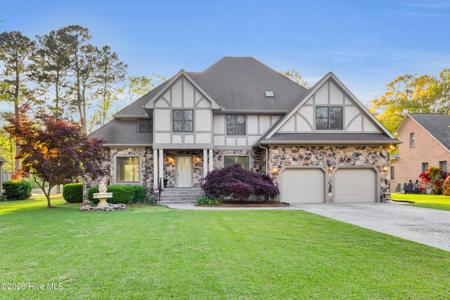 7000 Club House Drive