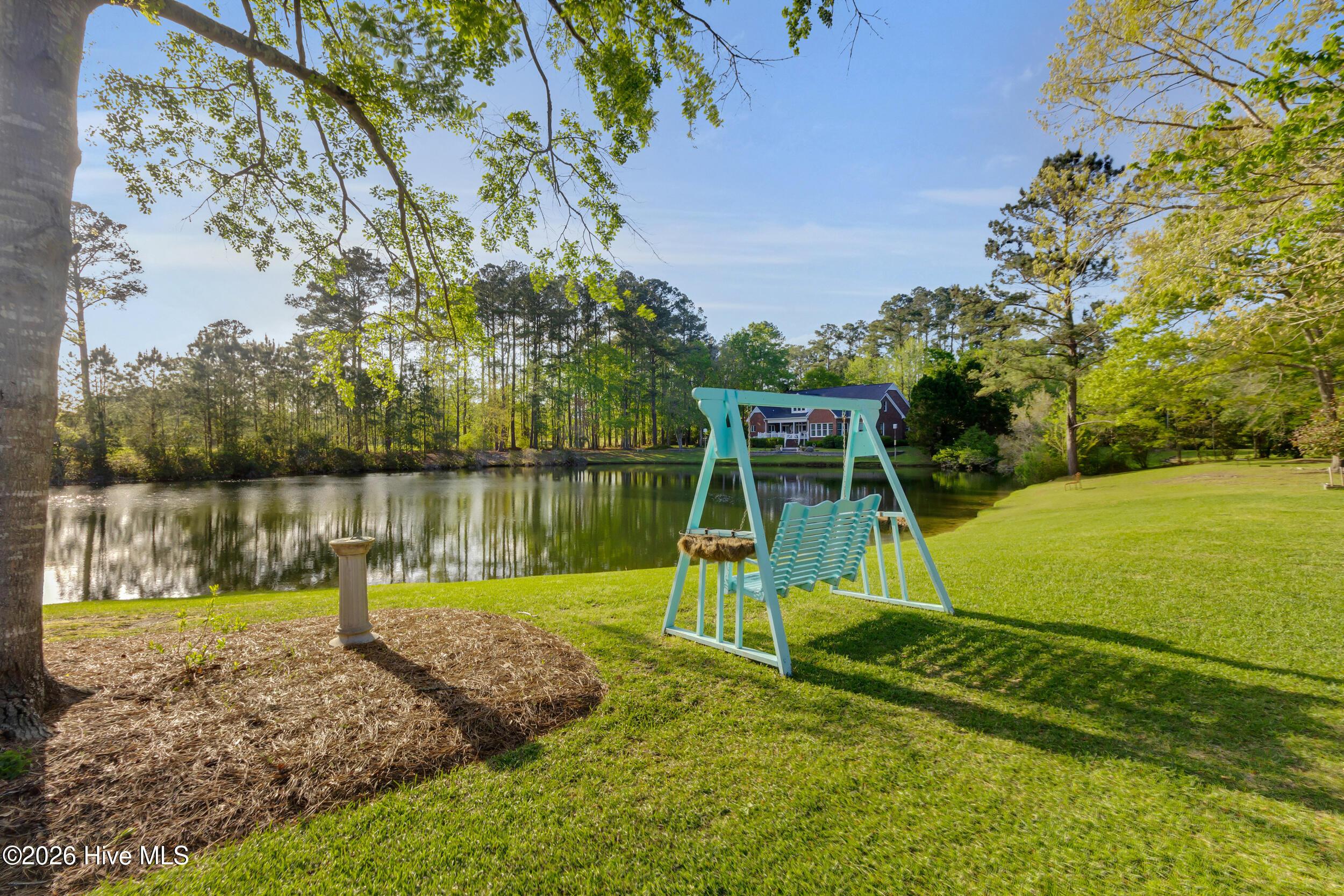 Image 3: 7000 Club House Drive