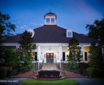 12 Potecasi Creek Court