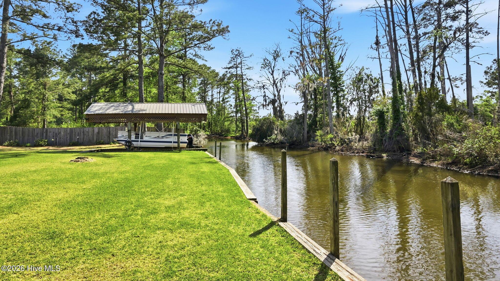 Image 4: 8-web-or-mls-298 Bayshore Drive-8