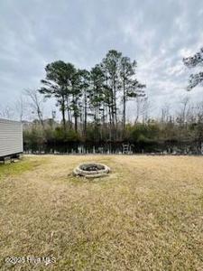 152 E Inlet Circle