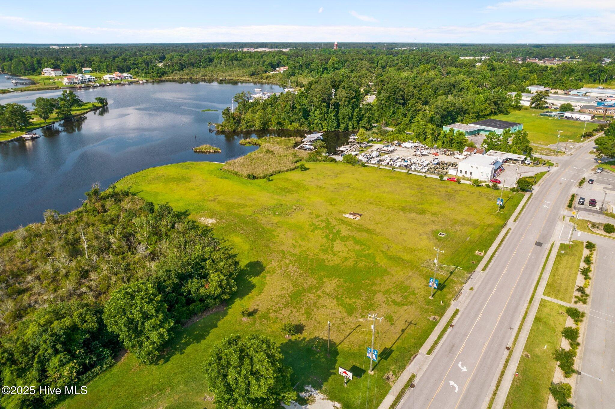 Image 2: 9-web-or-mls-DJI_0200