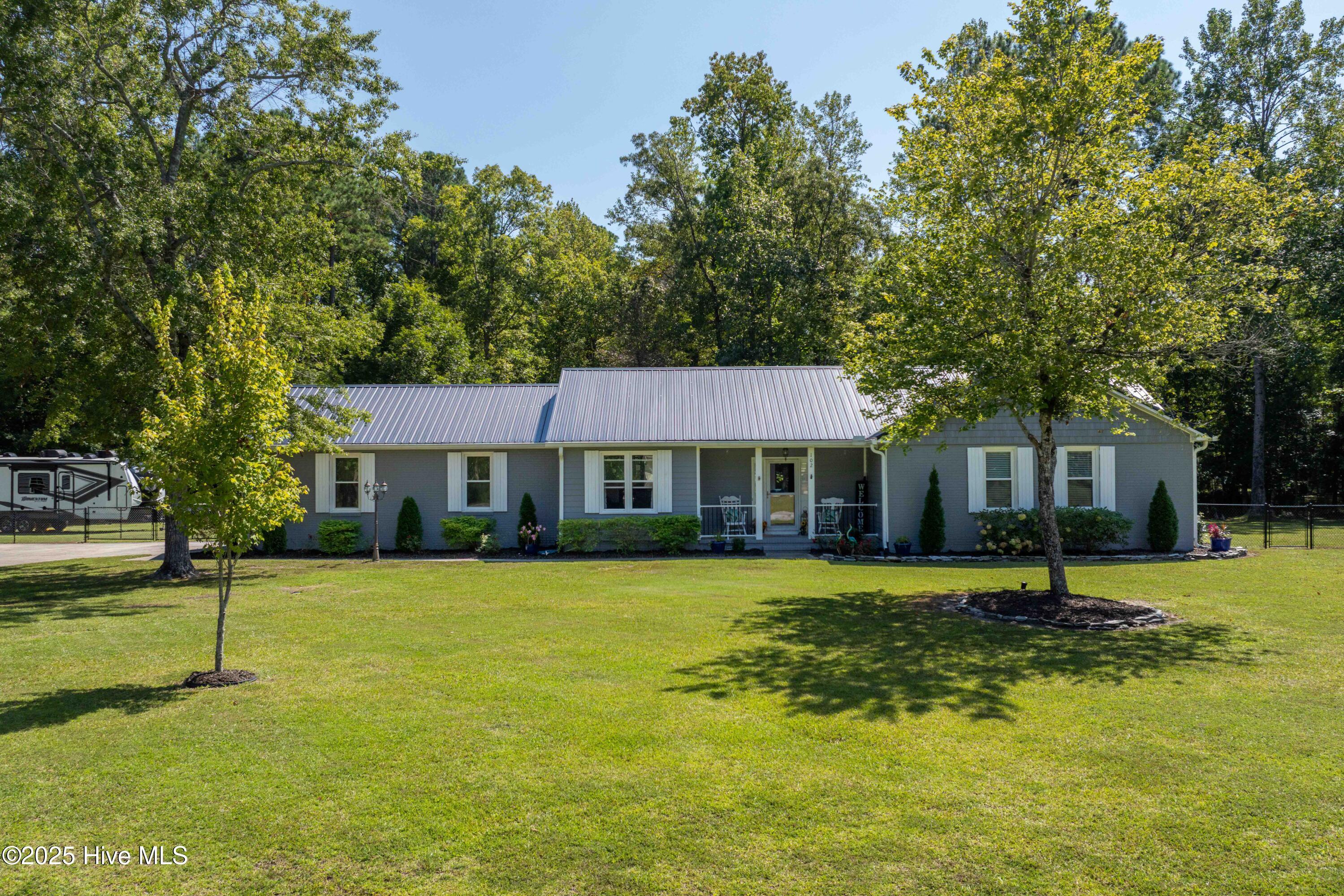 Image 2: 102 Ridgewood - Exterior - Edited_33