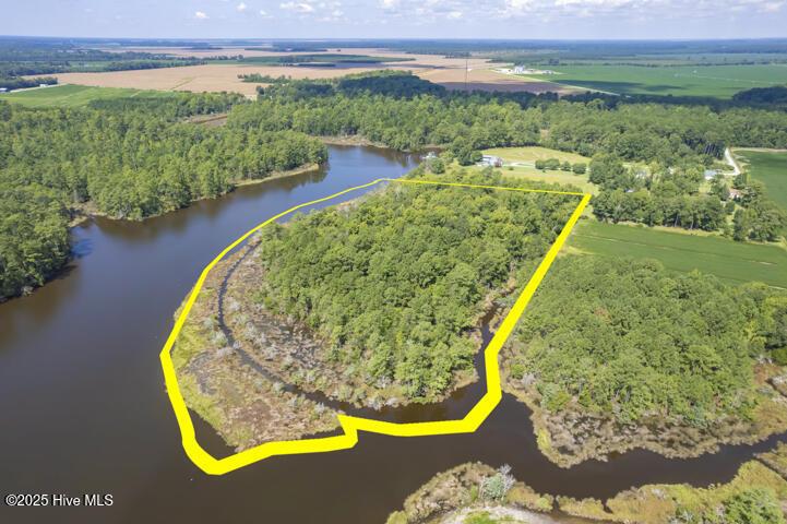 Image 1: 11.4 Acres on Smith Creek, Vandemere
