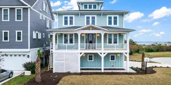 503 Peninsula Drive