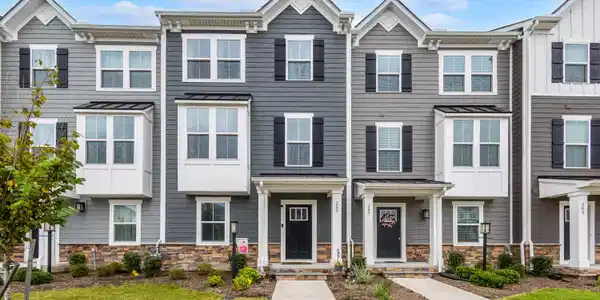 205 Fost Boulevard