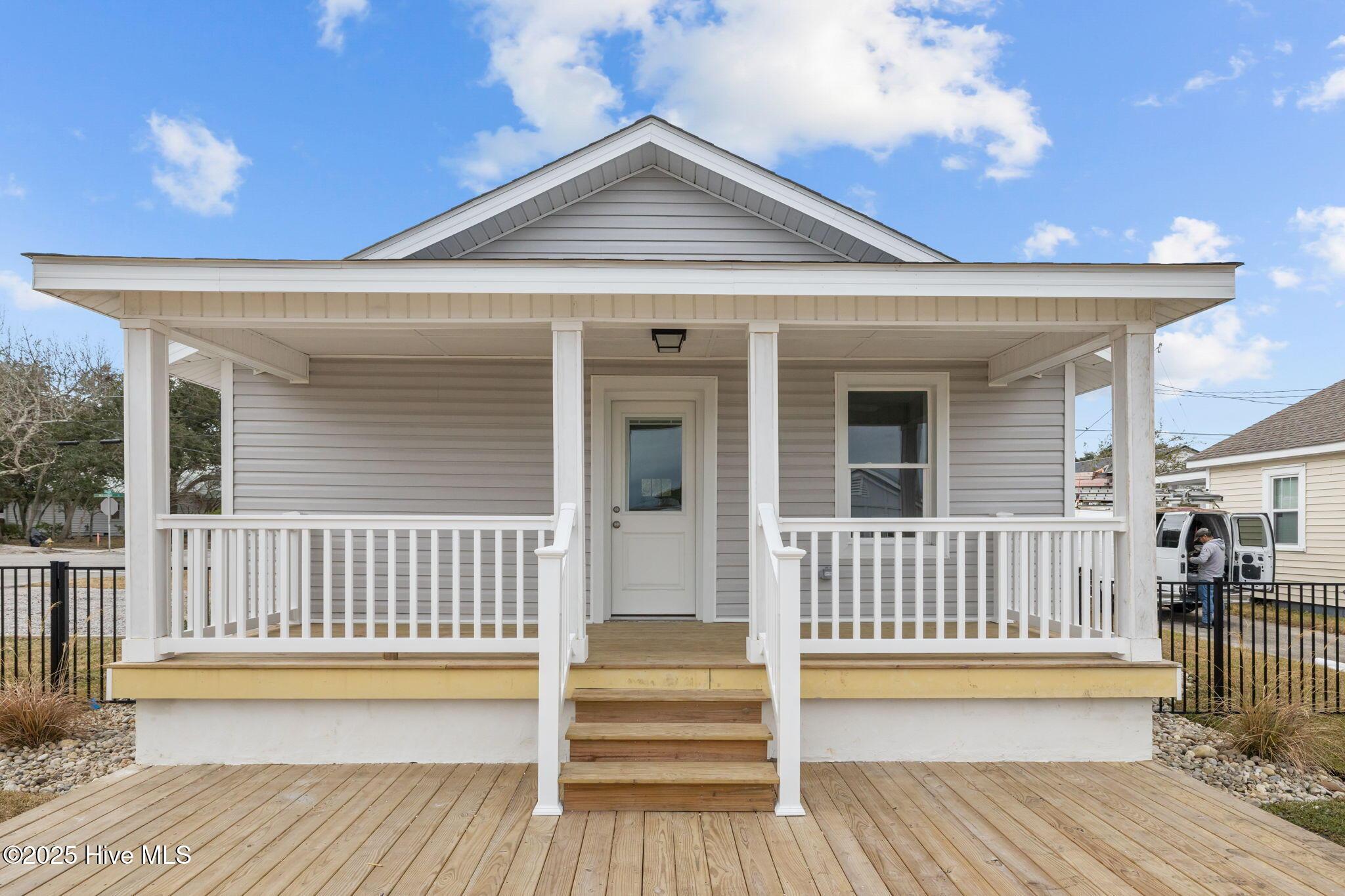 Image 4: 4-web-or-mls-1S3A9906