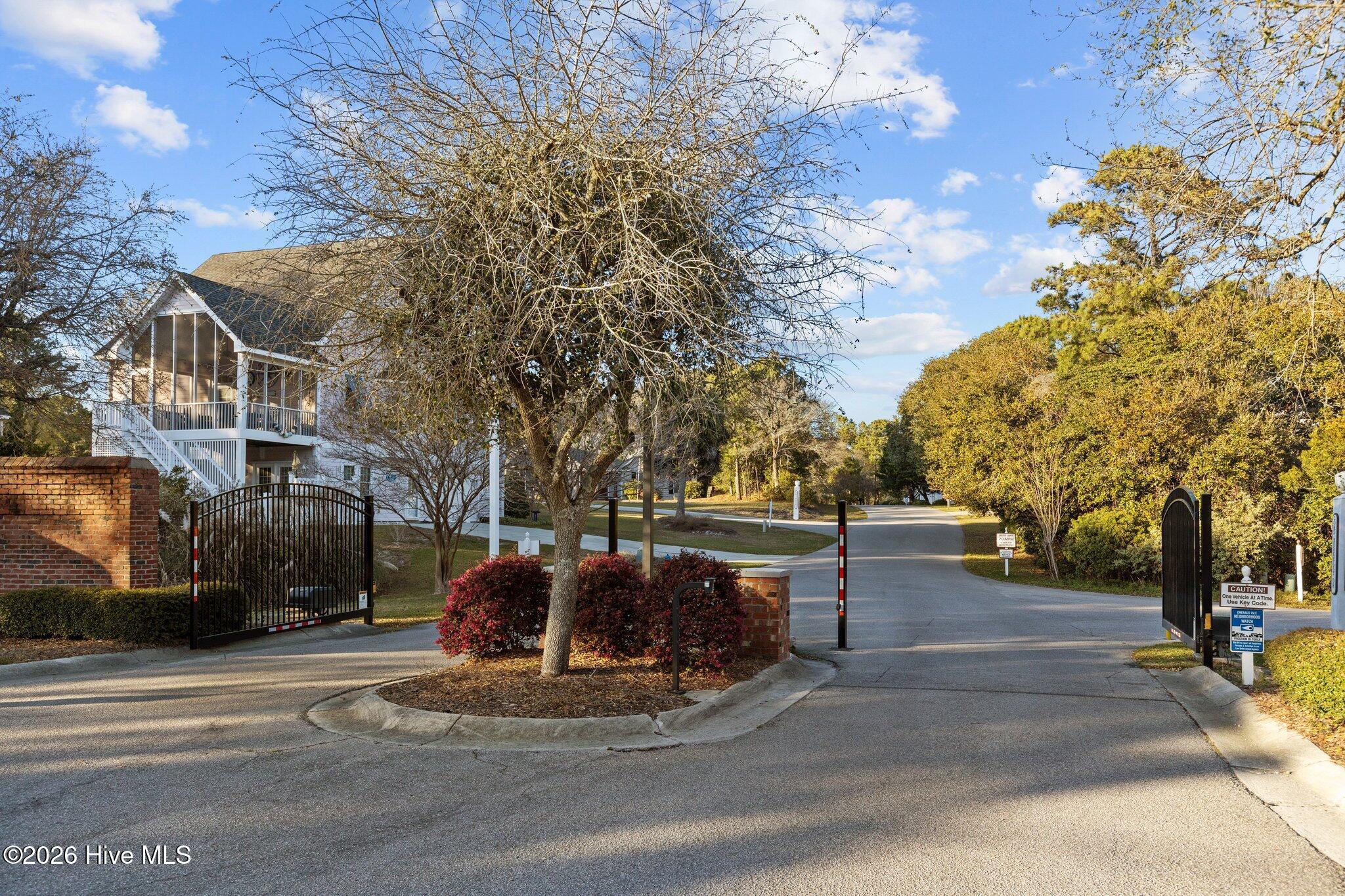 Image 4: Gated Community
