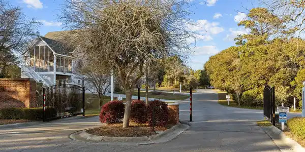 Image 4: Gated Community