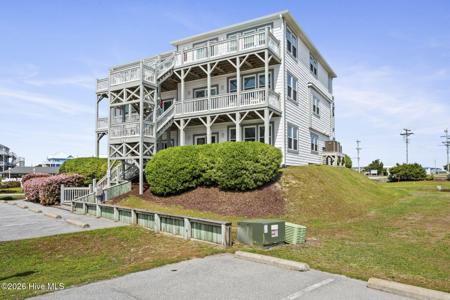 2901 Pointe West Drive Unit A1