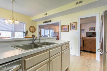 414 Albemarle Boulevard Unit Apt 15a