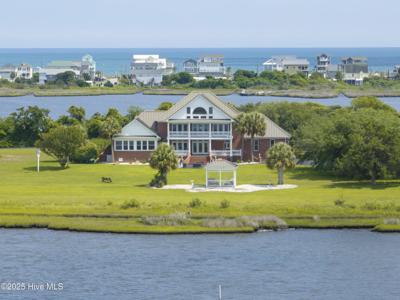 4 Hunter Heath Drive