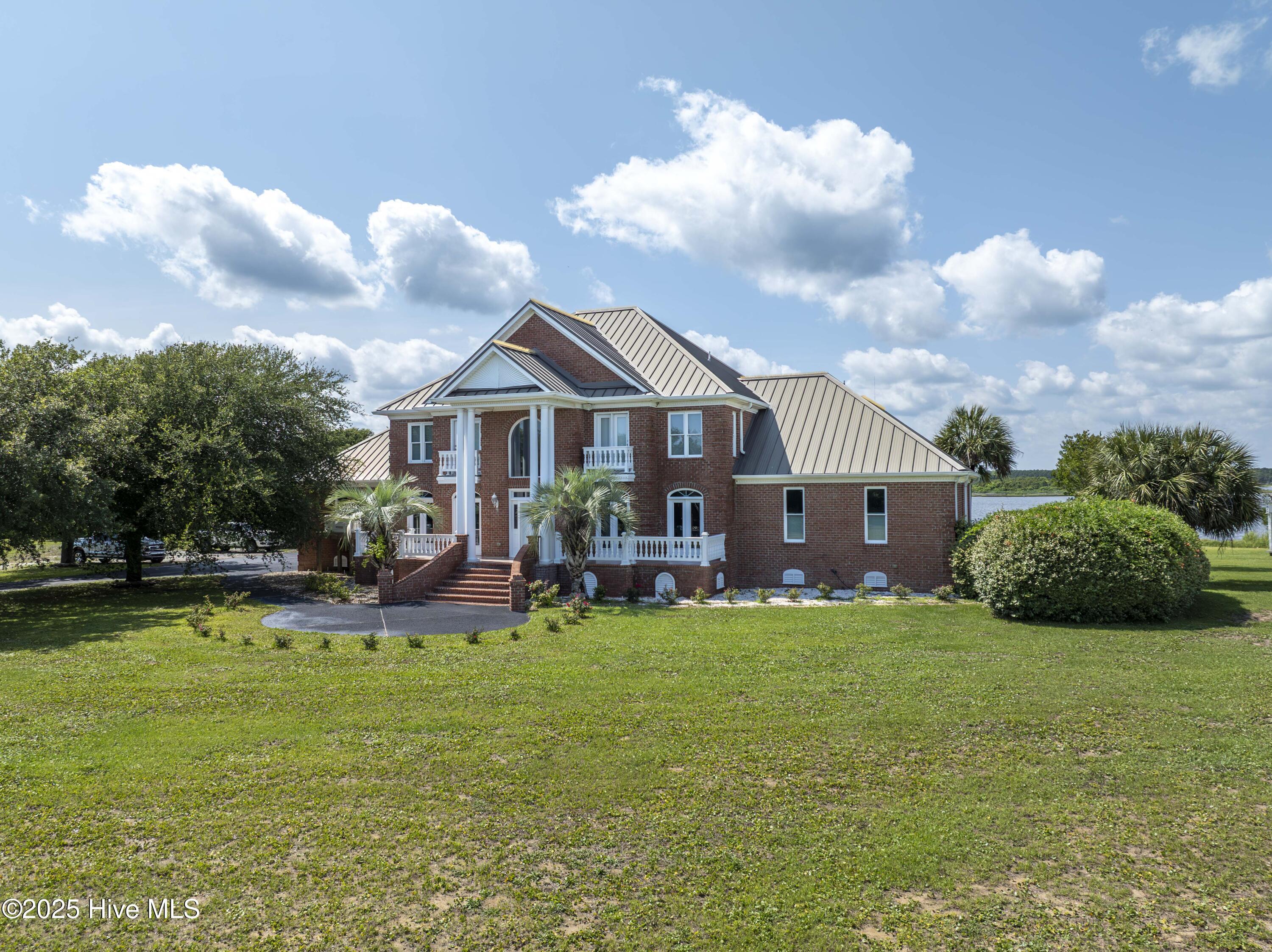 Image 3: 4 Hunter Heath - Aerials - Edited