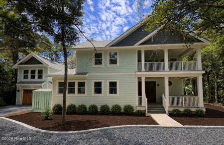 1 Red Bay Court